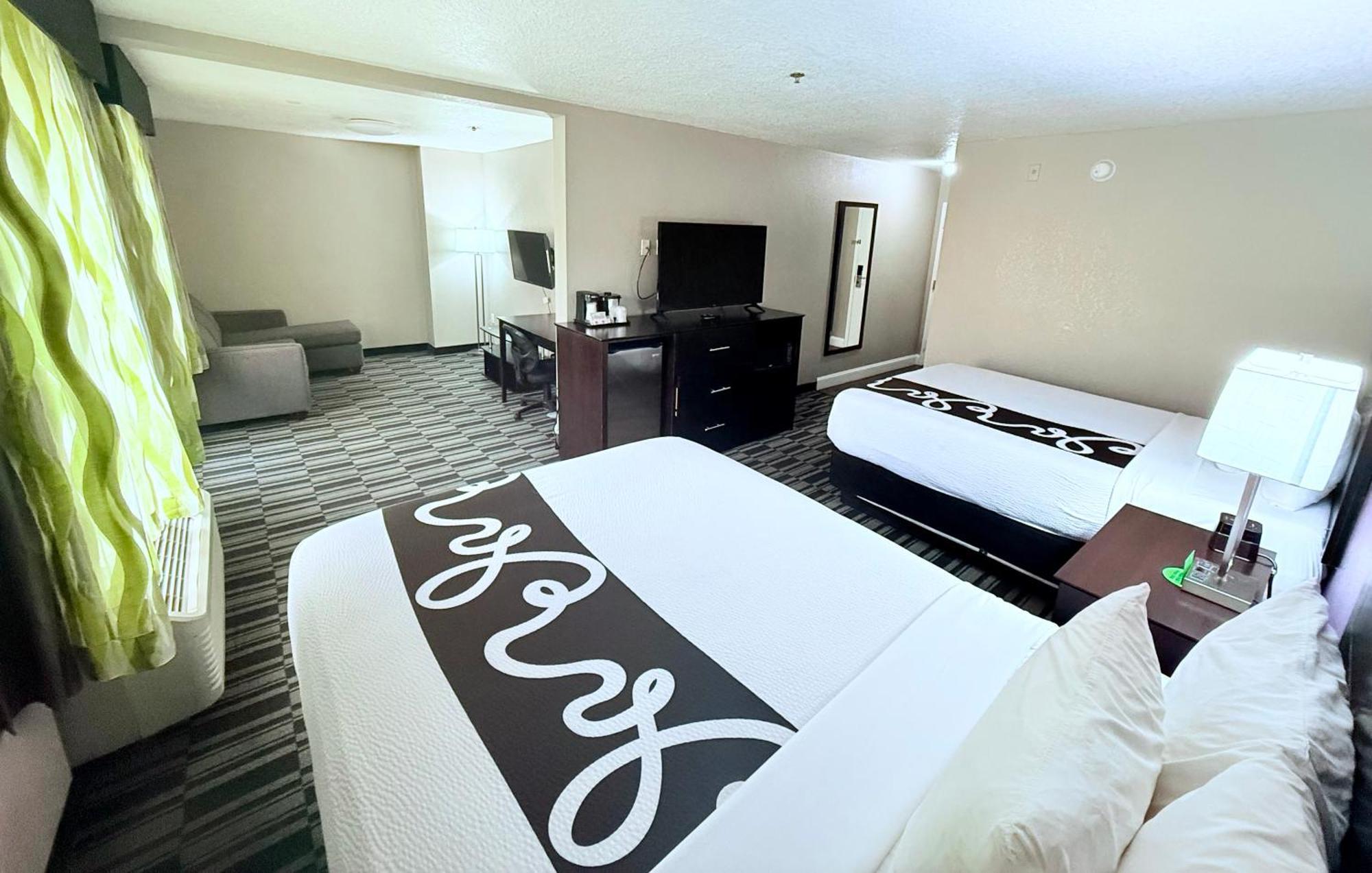 La Quinta By Wyndham Orlando Universal Area - Free Shuttle To Universal Екстериор снимка