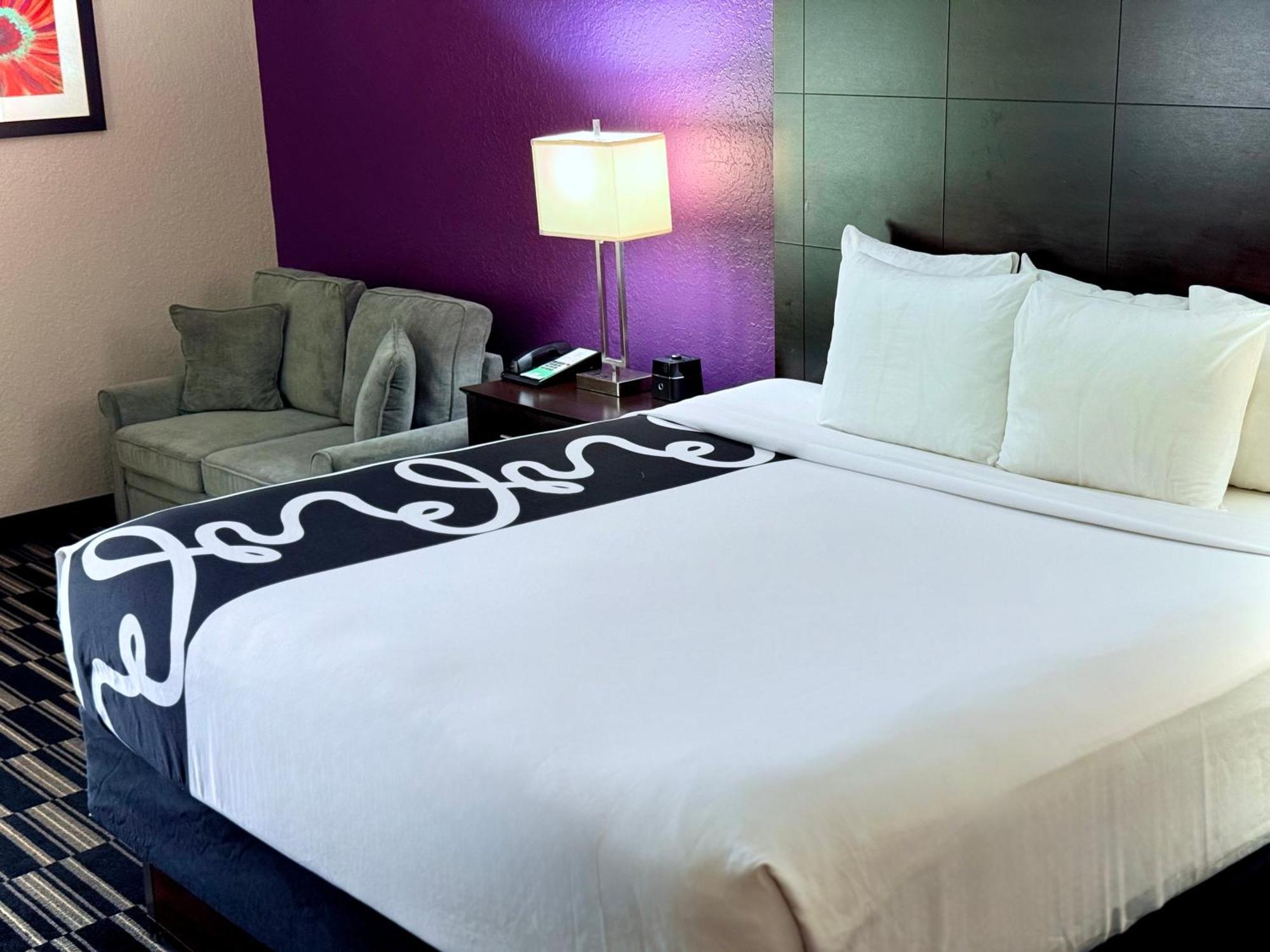 La Quinta By Wyndham Orlando Universal Area - Free Shuttle To Universal Екстериор снимка