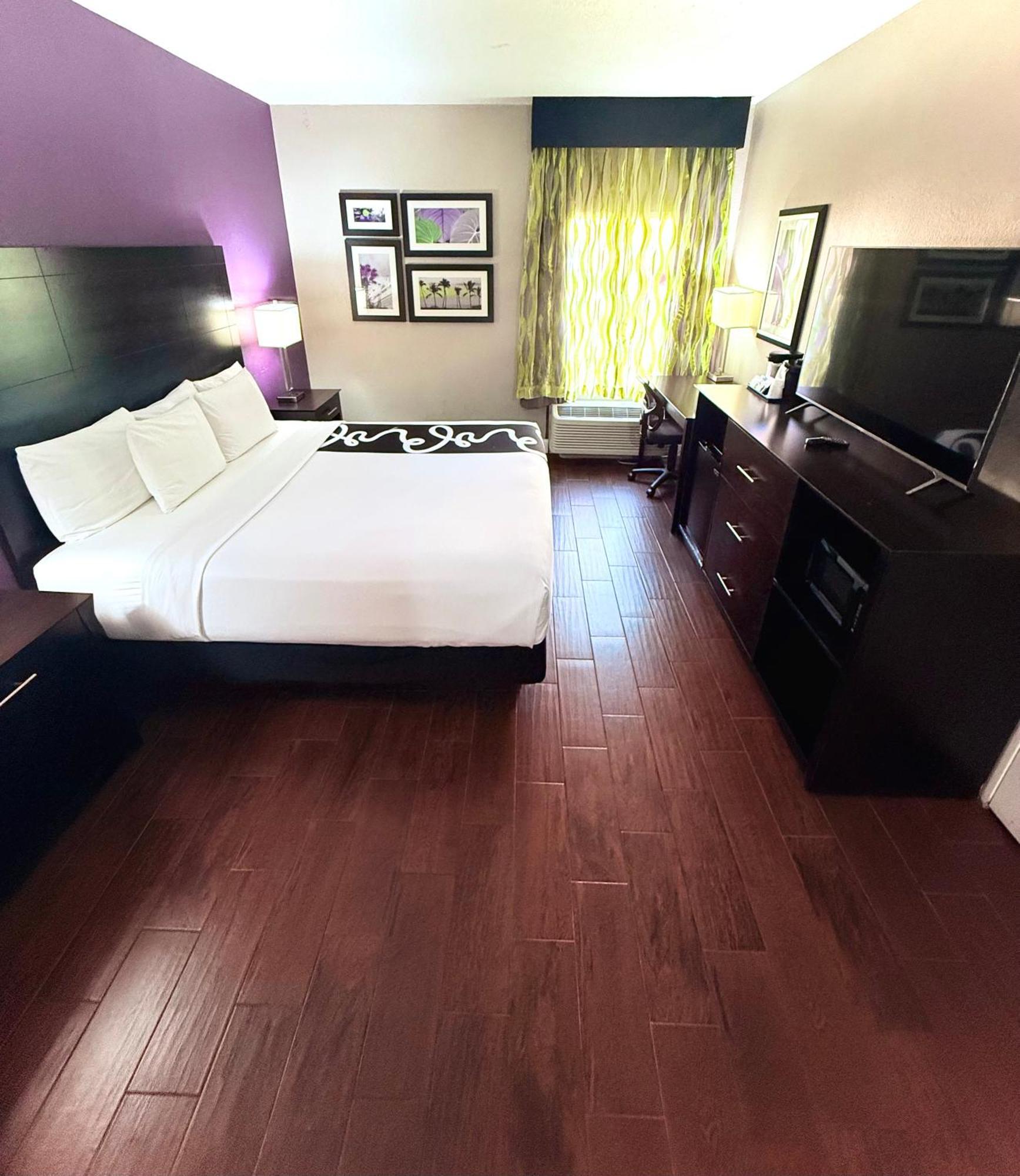 La Quinta By Wyndham Orlando Universal Area - Free Shuttle To Universal Екстериор снимка