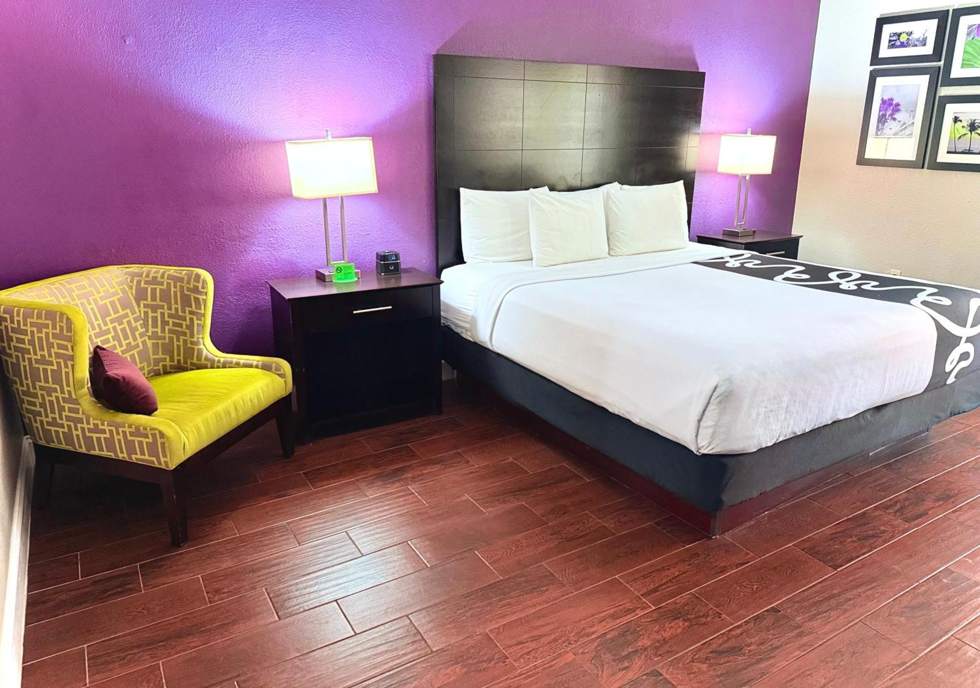 La Quinta By Wyndham Orlando Universal Area - Free Shuttle To Universal Екстериор снимка