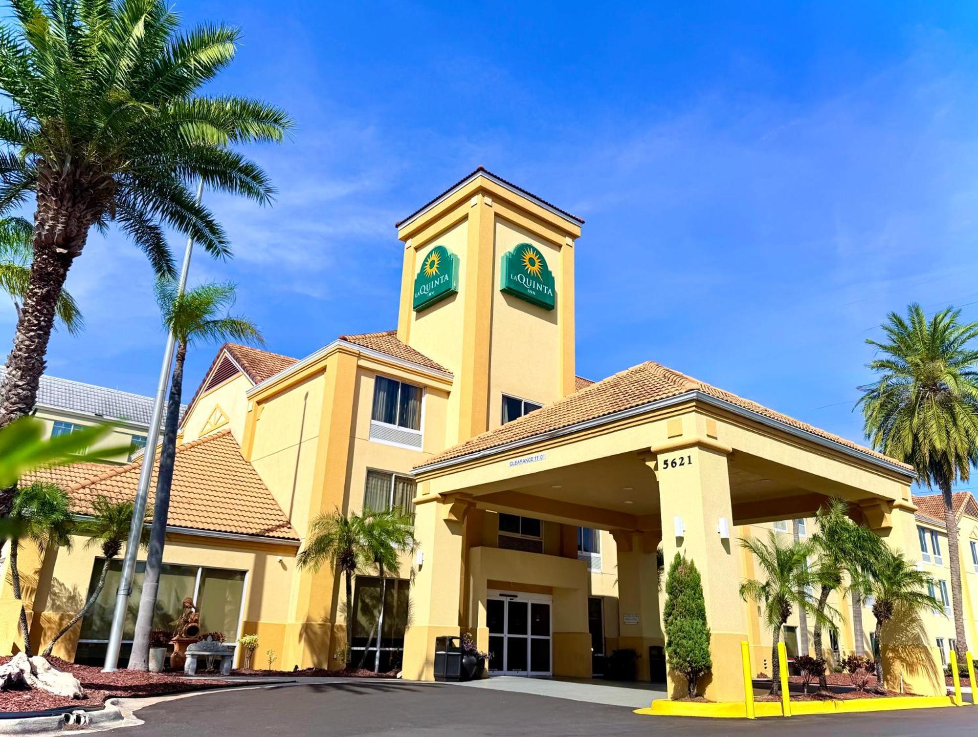 La Quinta By Wyndham Orlando Universal Area - Free Shuttle To Universal Екстериор снимка