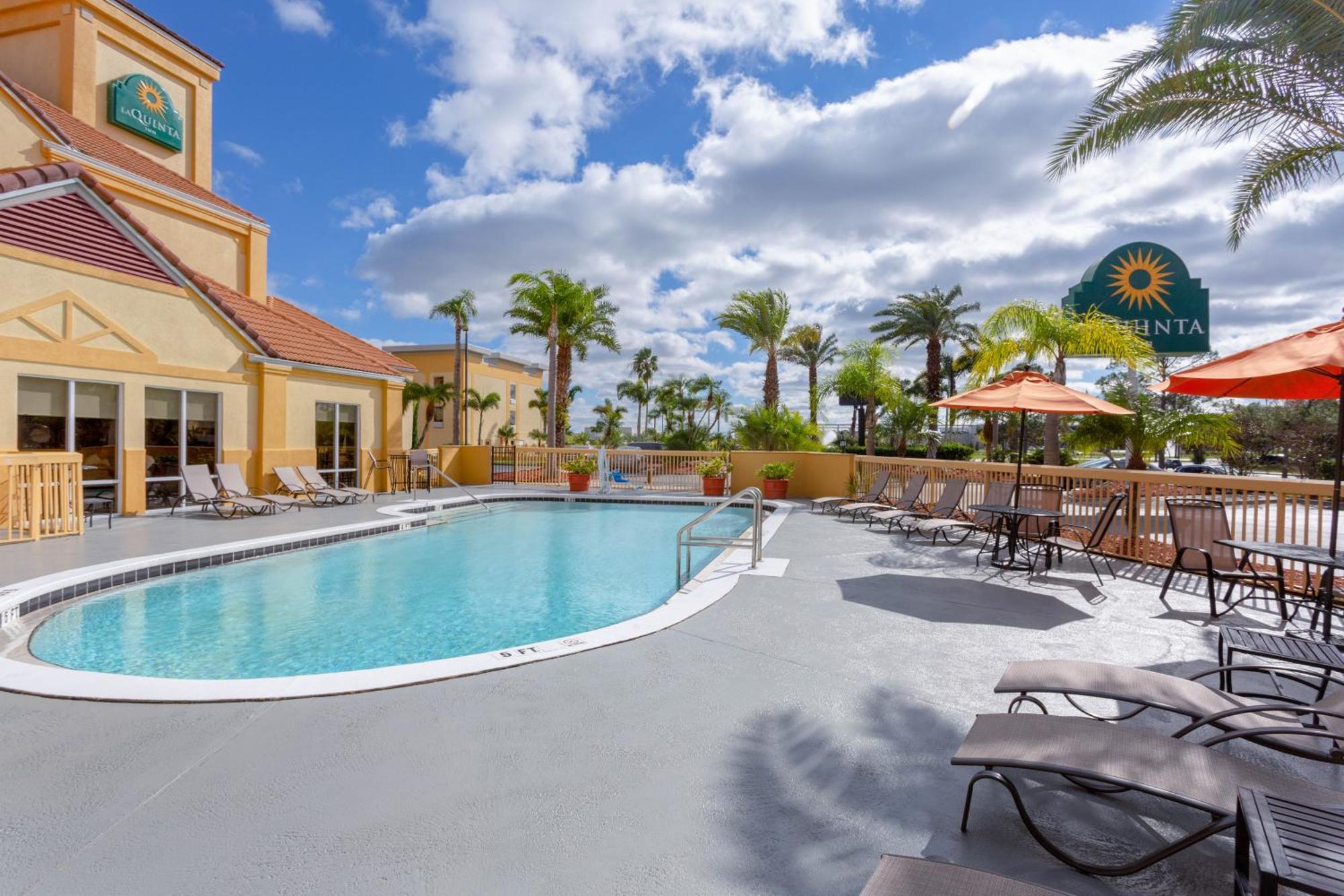 La Quinta By Wyndham Orlando Universal Area - Free Shuttle To Universal Екстериор снимка