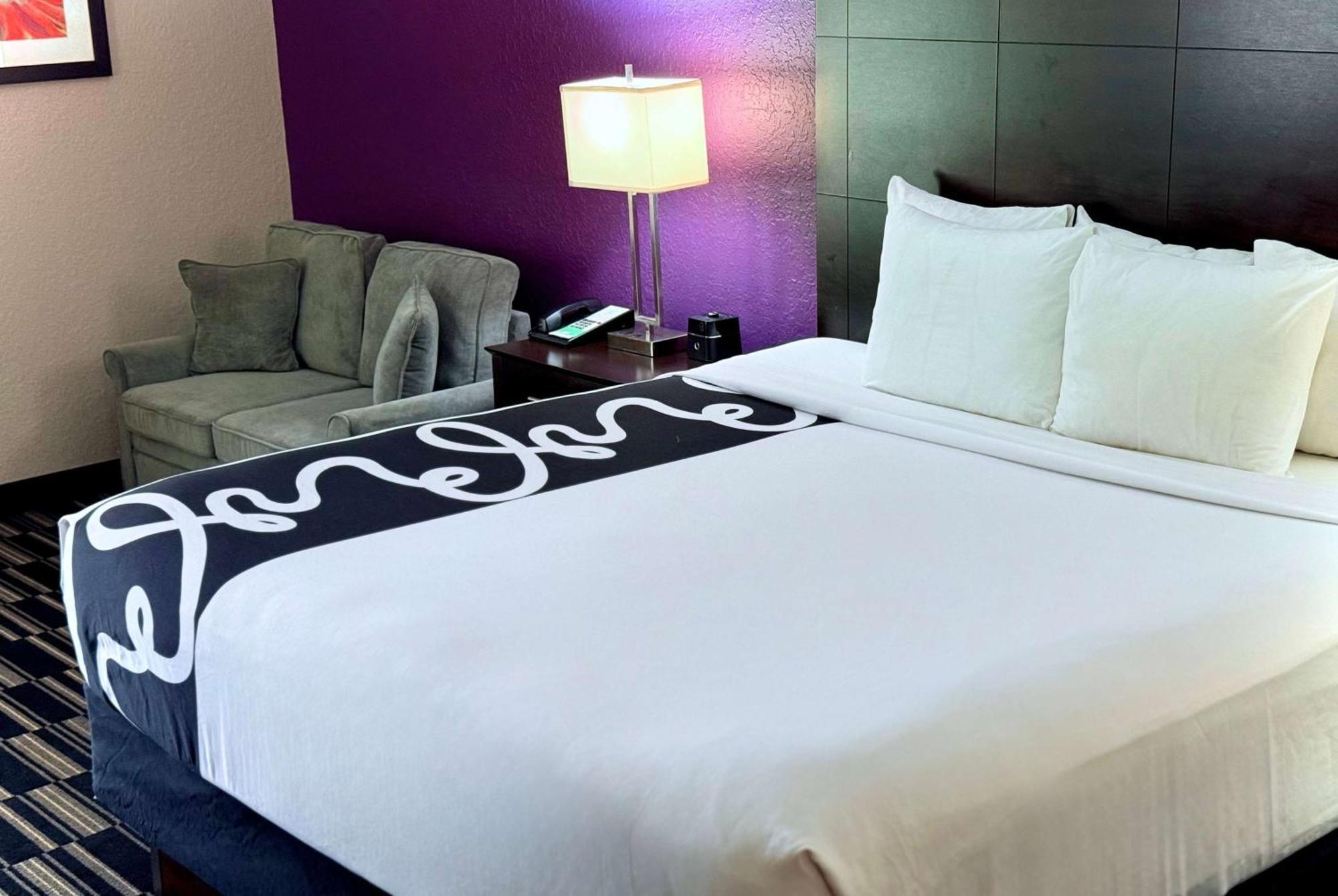 La Quinta By Wyndham Orlando Universal Area - Free Shuttle To Universal Екстериор снимка