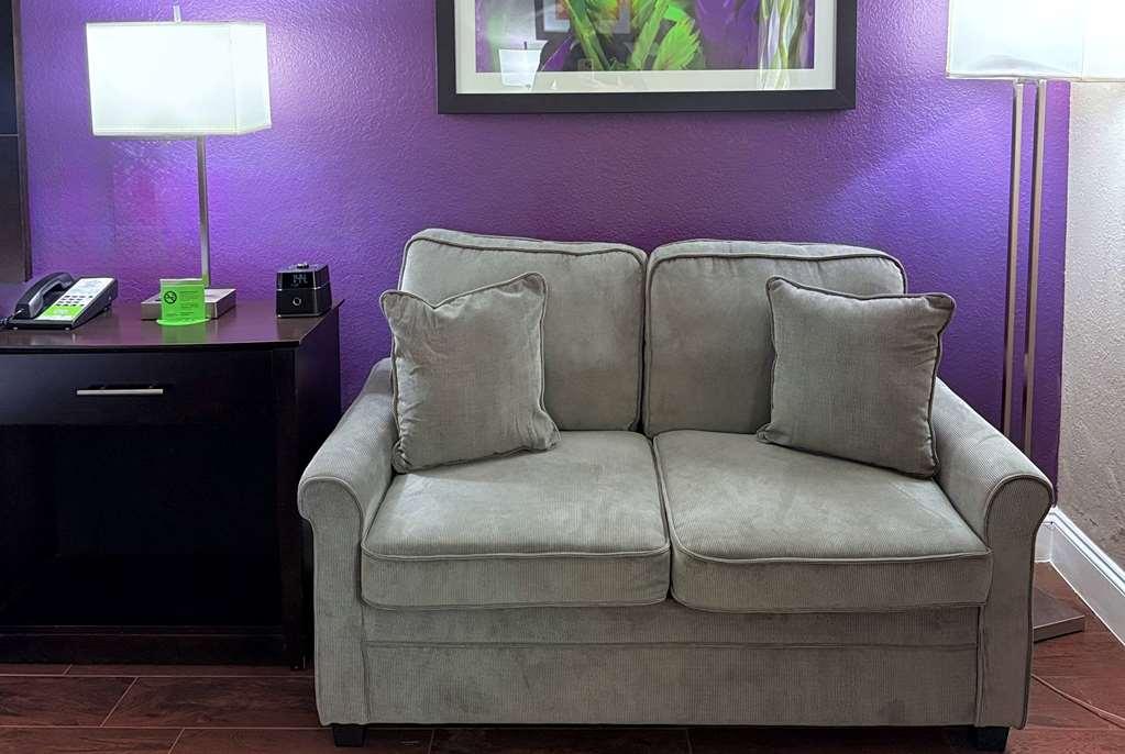 La Quinta By Wyndham Orlando Universal Area - Free Shuttle To Universal Стая снимка